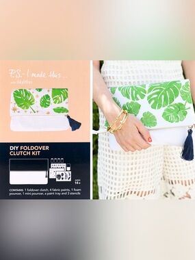 FabFitFun "P.S. - I Made This... DIY Foldover Clutch Kit,"